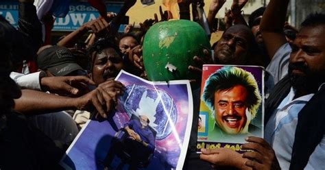 Evening headlines: Rajinikanth to enter Tamil Nadu politics, and other ...