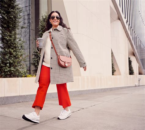 Macy's Unveils 'On 34th' Women's Private Brand