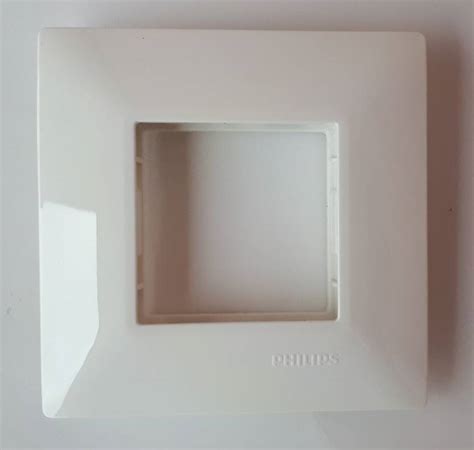 PHILIPS Grid & Cover-2M Smart-White Wall Plate Price in India - Buy ...