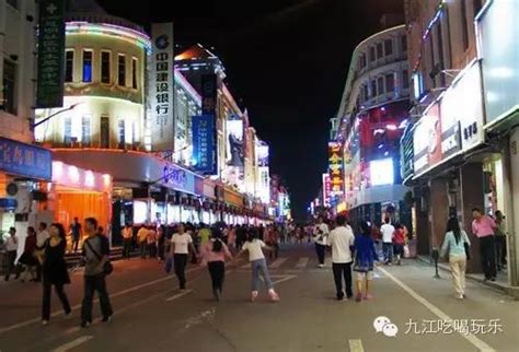 九江万达广宁商街步行街，还是第一次来这里逛街，看看人气怎么样-vlog视频-搜狐视频