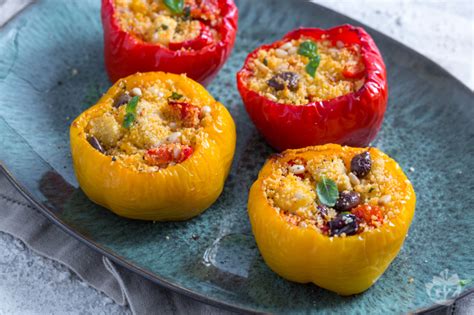 Couscous stuffed peppers - Italian recipes by GialloZafferano