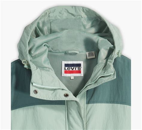 Misty Rain Jacket - Green | Levi's® RO