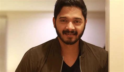 Shreyas Talpade goes for serious genre with his upcoming film ‘Setters ...