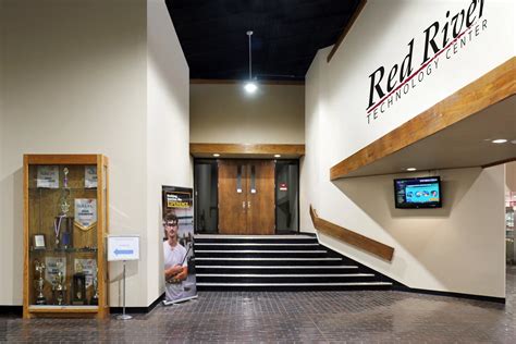 Red River Technology Center — Willowbrook