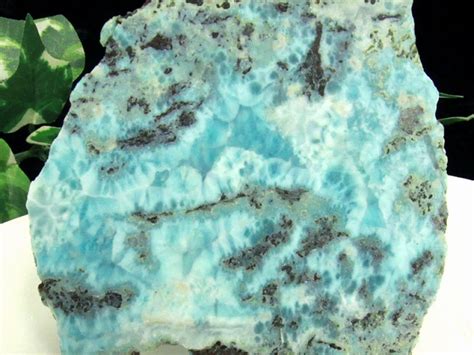 超激レア！カリブ海の宝石★1点もの★ドミニカ共和国産/超希少ラリマー（ブルーペクトライト）/母岩付きラフ原石/サイズ約H23×W93×D90 ...