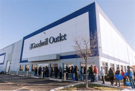 For thrift shoppers, the Goodwill Outlet in Romeoville is must see ...