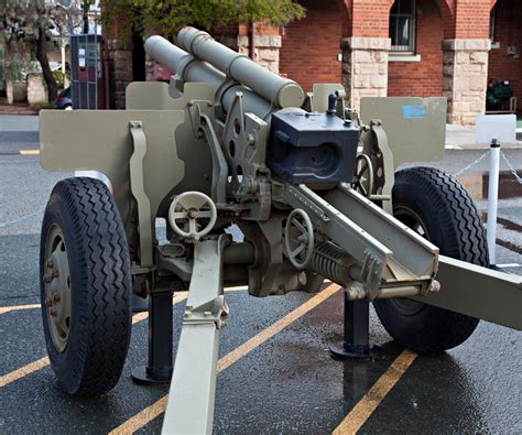 105 mm M2A2 Howitzer | Collections WA