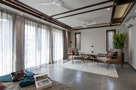 This Bhopal home plays with colour palettes to achieve comfort and ...