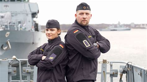 New Navy Uniform | Page 134 | Army Rumour Service