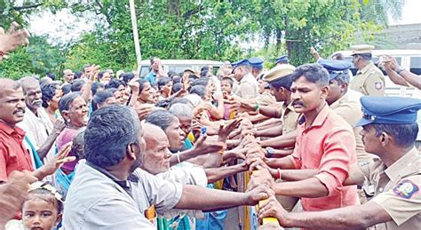 விமான நிலையம் அமைக்க எதிர்ப்பு: பரந்தூர் பகுதியில் பொதுமக்களின் ...