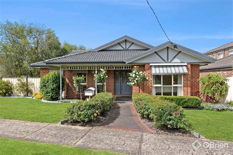11 Dudley Court, Somerville VIC 3912 | Domain