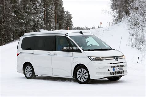 2024 VW California Camper Van Is a Mobile Home Away From Home With PHEV Power - autoevolution