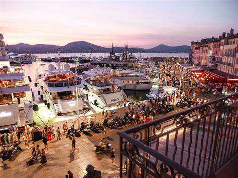 What does "Block Flying Time" mean? • GlobeAir