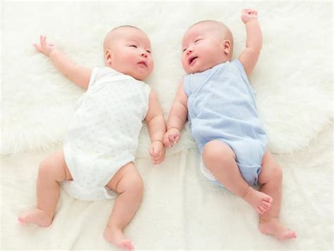 什么年龄更容易怀双胞胎？关于双胞胎的 10 个真相 - 知乎