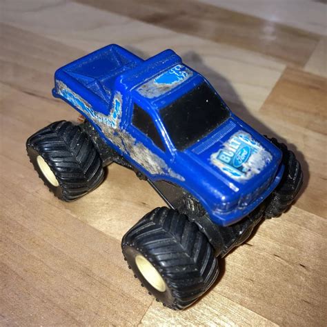 Blue Thunder Monster Trucks
