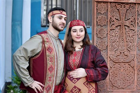 Armenian traditional clothing – Tours to Uzbekistan & Central Asia ...