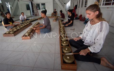 Musik Silat Minang 的图像结果