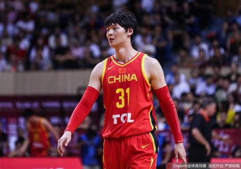 中国篮球未来三（大王——王哲林） | 人物集