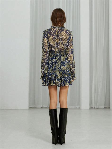 Aveloria Modichic Sukienka w stylu Paisley z nadrukiem w kolorze złotym ...