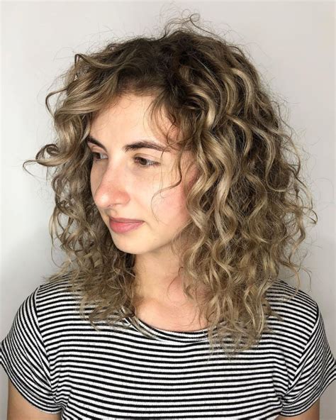 best haircut for fine curly hair