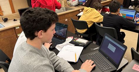 Interactive Choice Boards with Canva & Canvas – BITS AND PIECES