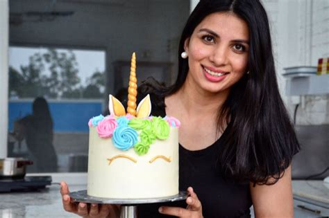 EGGLESS UNICORN CAKE – Dzurt Jaipur