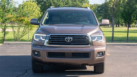 2018 Toyota Sequoia Review: You’re Still Here?