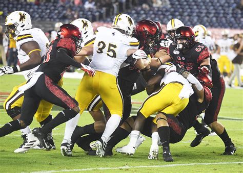 SDSU football team receiving support from South County recruits | The ...
