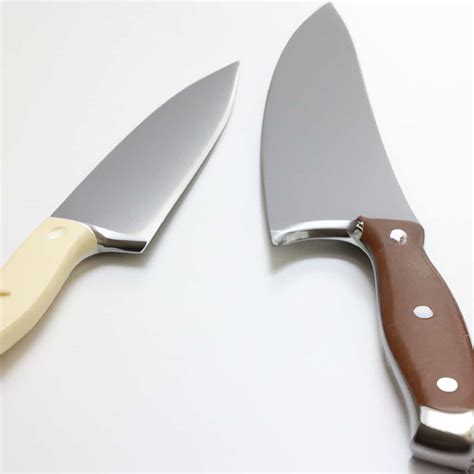 Japanese vs Western Knives: The Showdown [Which is Better?]