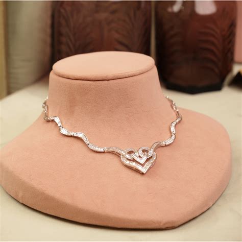 DIAMOND HEART NECKLACE – Jewel Saga