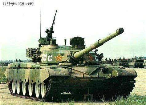 震撼！校园里来了支“坦克军团”，T-34老坦克贺寿北理工_北京日报APP新闻