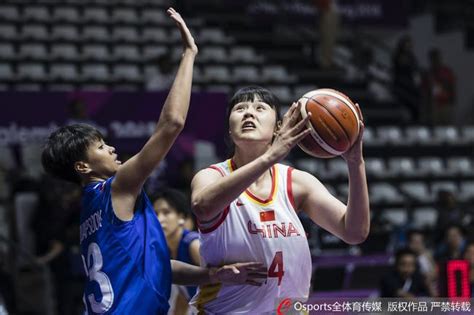 亚运会-6人得分上双 中国女篮110-42大胜泰国_CBA_新浪竞技风暴_新浪网