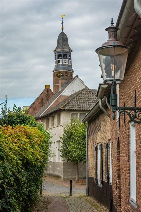 Free Photo | Beautiful historical street in the city of ravenstein province north brabant the ...