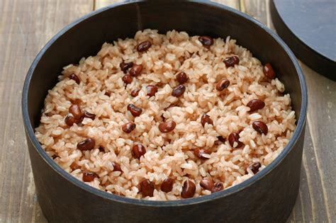 How to Cook Rice and Beans in a Rice Cooker: A Quick and Easy Guide