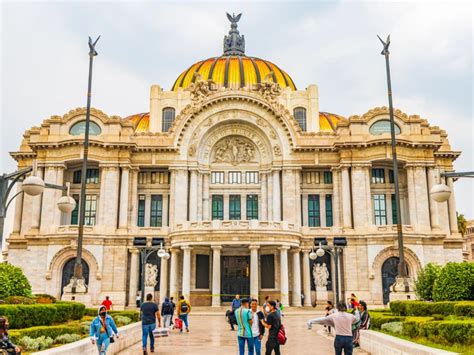 8 most beautiful theatres in the world