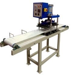 Automatic Paratha Pressing Machine - Automatic Paratha Double Pressing ...