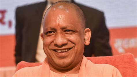 How UP became number one in Corona vaccination, CM Yogi Adityanath ...