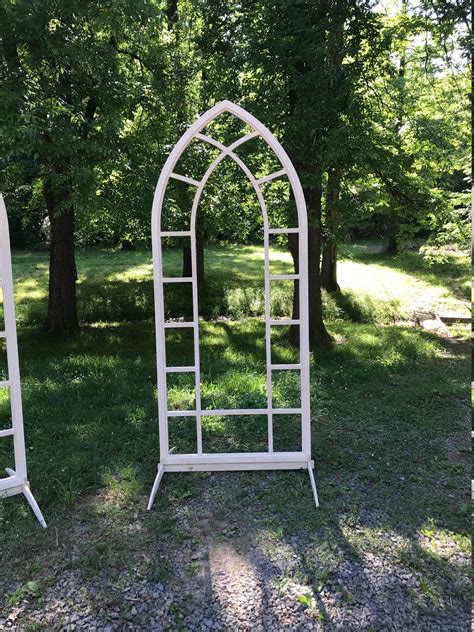 Install a Arch Window Frame 的图像结果