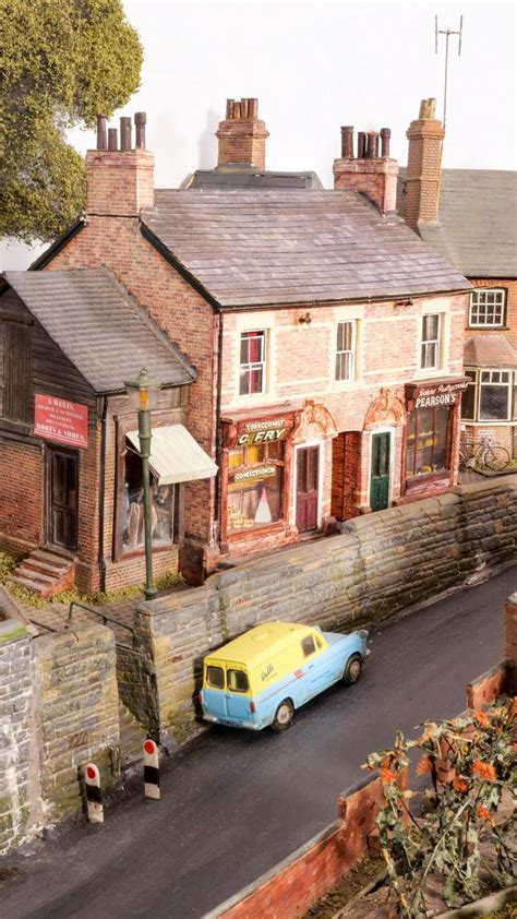 Making Model Buildings From Scratch 的图像结果