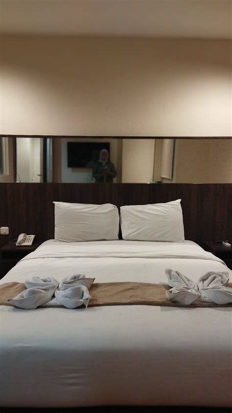 AZKA HOTEL MANAGED BY SALAK HOSPITALITY (Jakarta) - Hotel Reviews ...