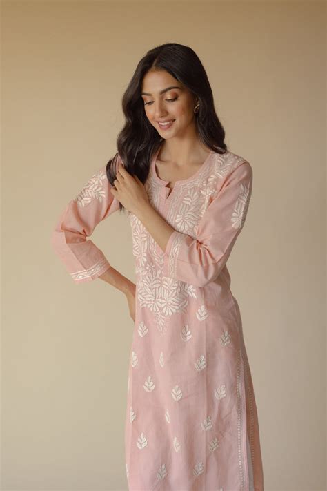 Gulbano Cotton Peach Hand Embroidered Chikankari Kurta