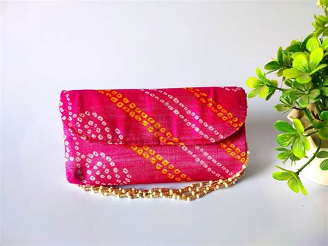 LAMANSH® (8*5 inch) bandhej bandhani Fabric Clutches | Wedding envelop ...