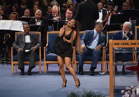 Ariana Grande Performance at Aretha Franklin's Funeral | POPSUGAR ...