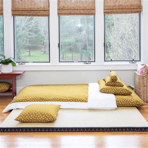 Koneko Gold Zabuton Floor Pillow Cover | J-Life International