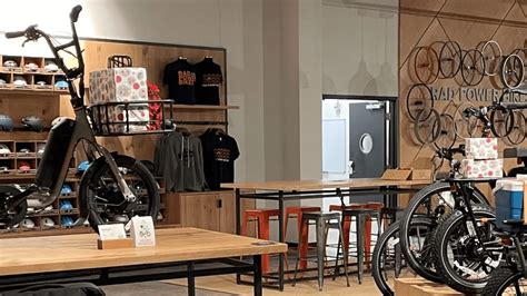 Rad Power Bikes celebrates grand opening in Warehouse Arts District