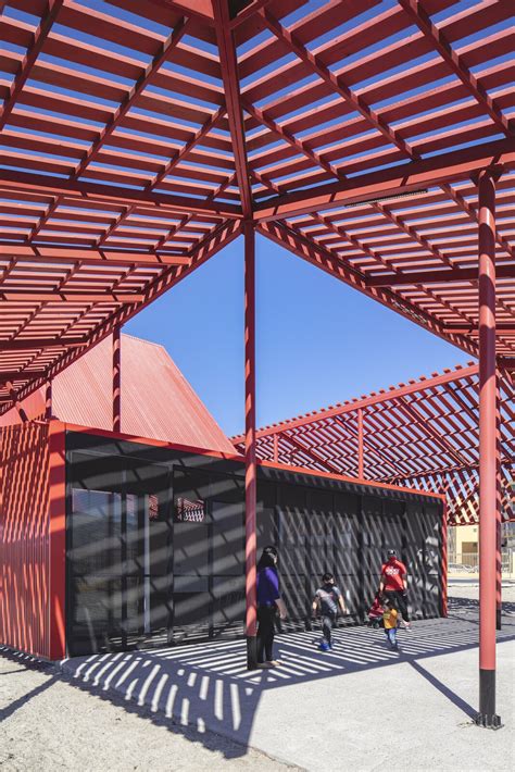 Photo 9 of 10 in Community headquarters Mejillones by Pablo Casals ...