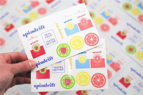 Typical Example Sticker 的图像结果