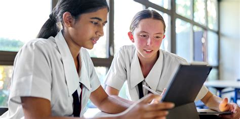 Education - K–12 - Brisbane State High School - Apple (IN)