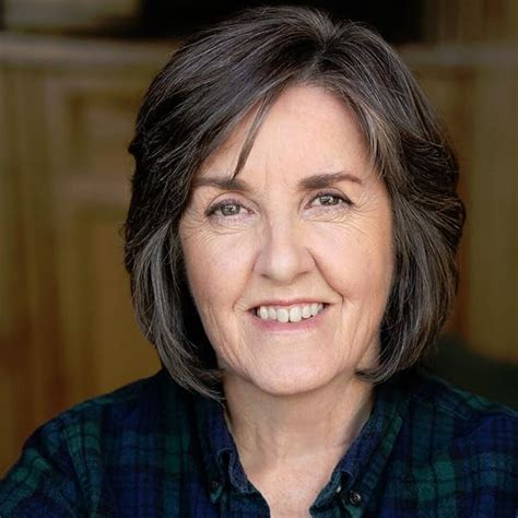 Heart of the Hunter : Sandifer, Linda P.: Amazon.in: Books