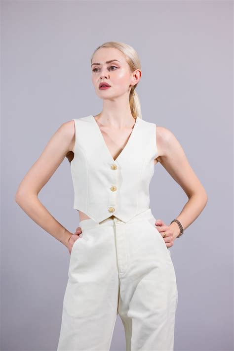 Old Money Clothing | Timeless Fashion